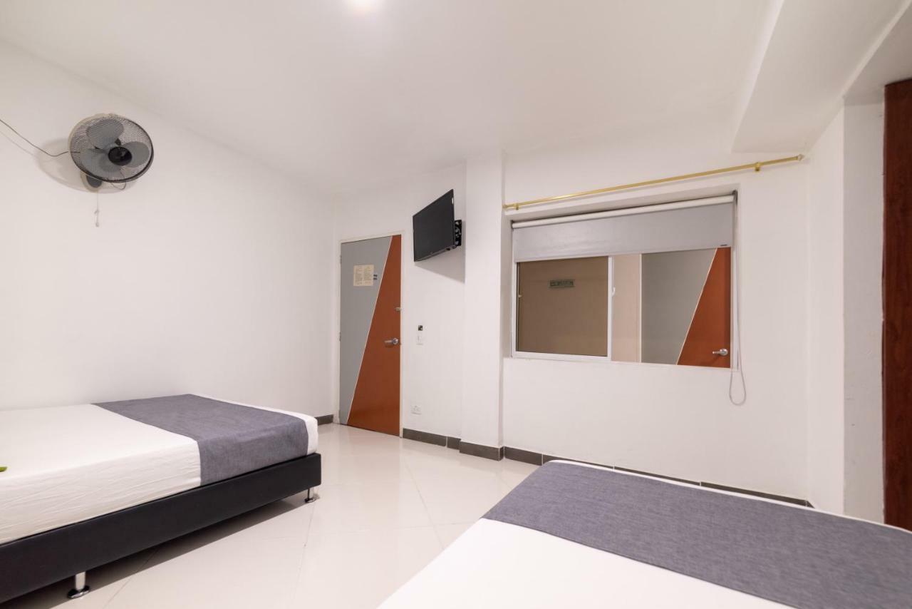 麦德林 Ayenda 1234 Imperio 70酒店 外观 照片